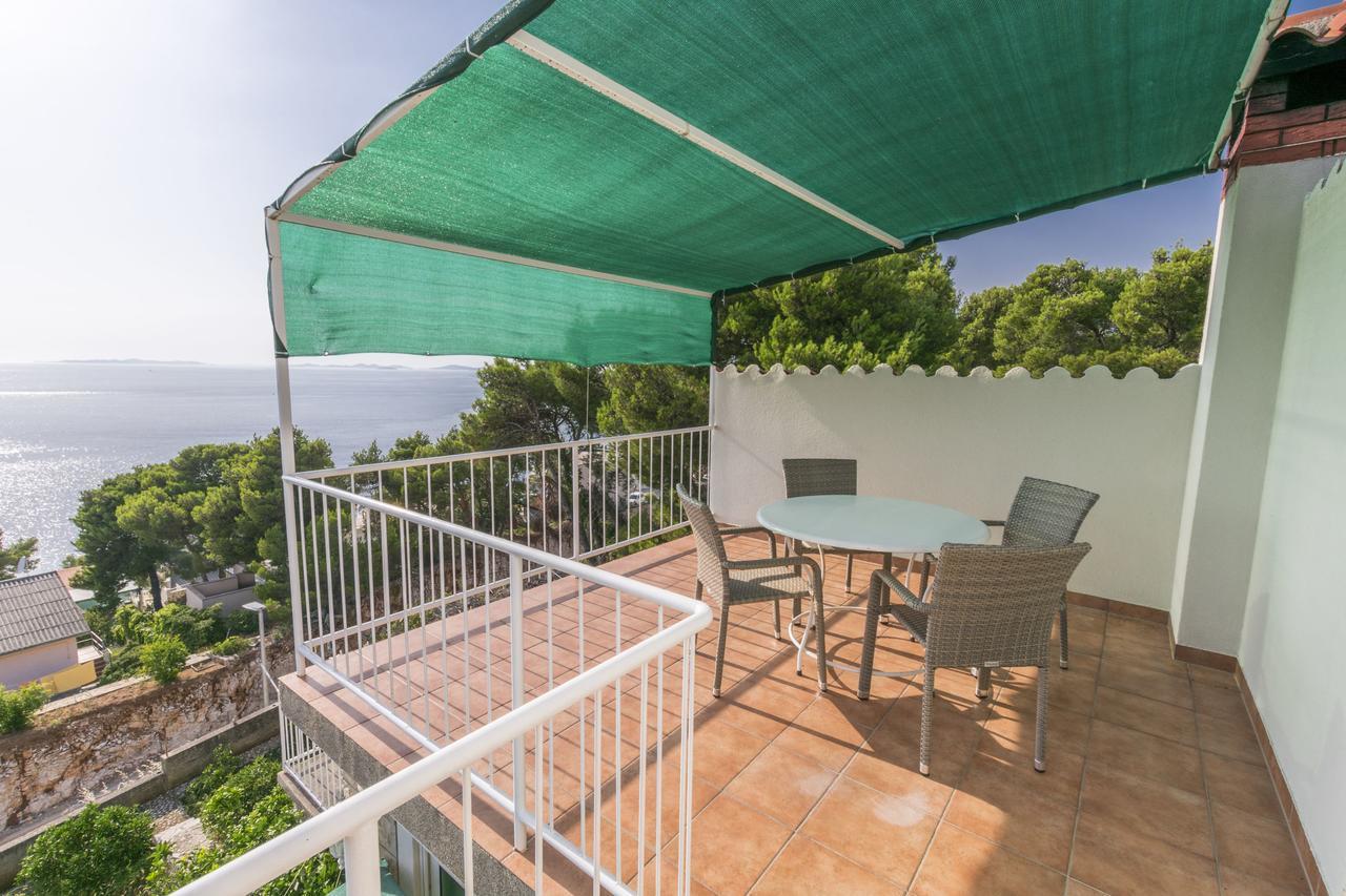 Apartments Jere Stipe Примоштен Экстерьер фото